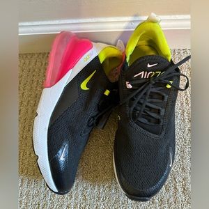 Womens Airmax 270